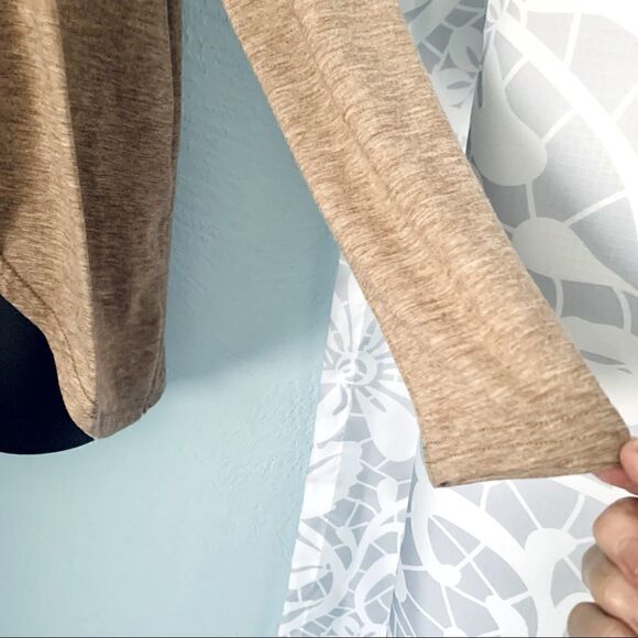 SHEIN Light Brown Split Hem Pullover Long Sleeve Shirt Size Small - Picture 6 of 9